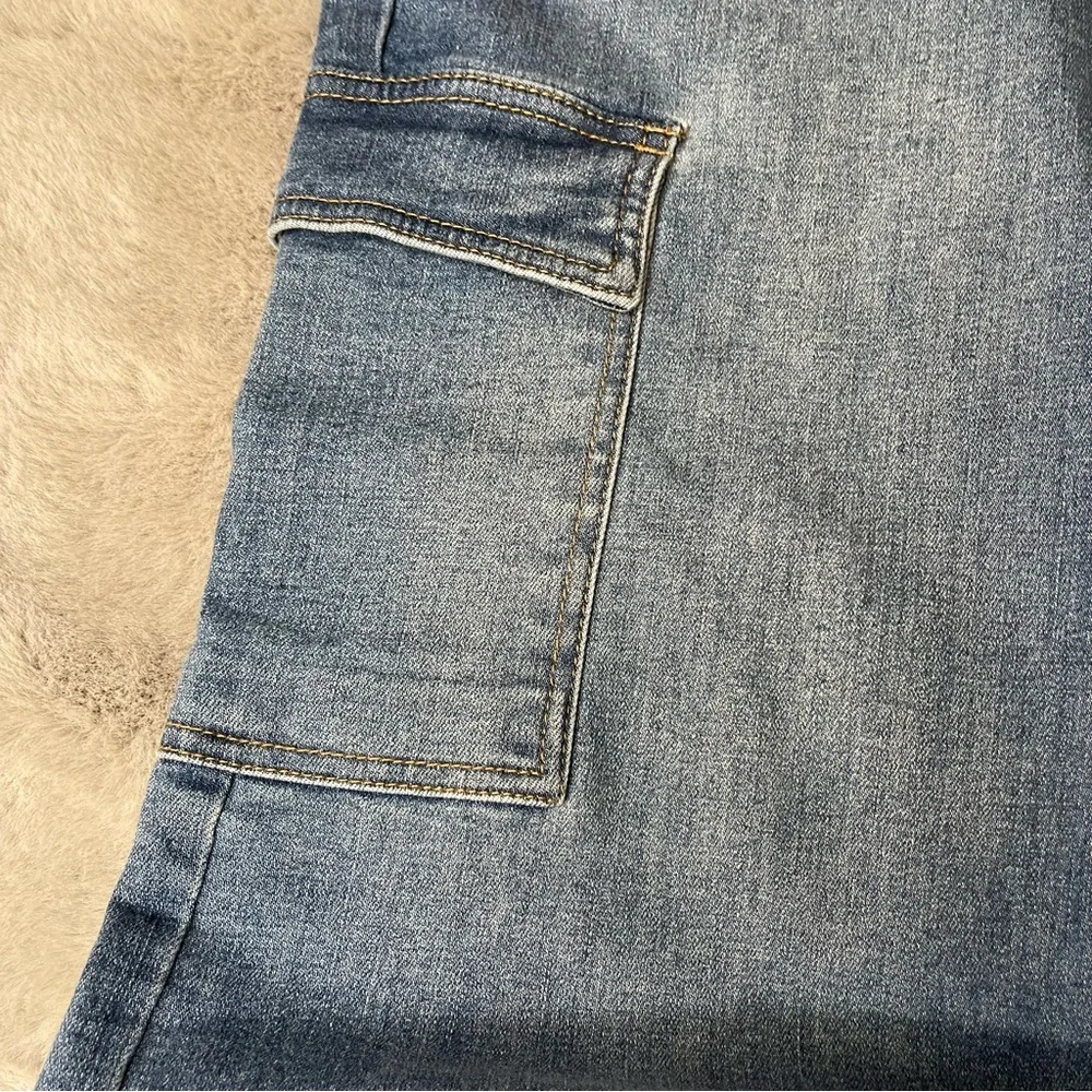 OAT New York High-Rise Cargo Wide Leg Jeans Utility Denim 10/30 Blue Casual